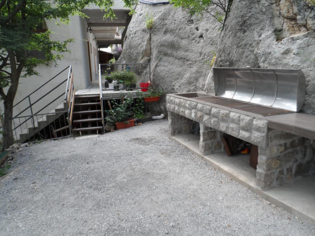 Pataki Guesthouse Petrovac Dış mekan fotoğraf