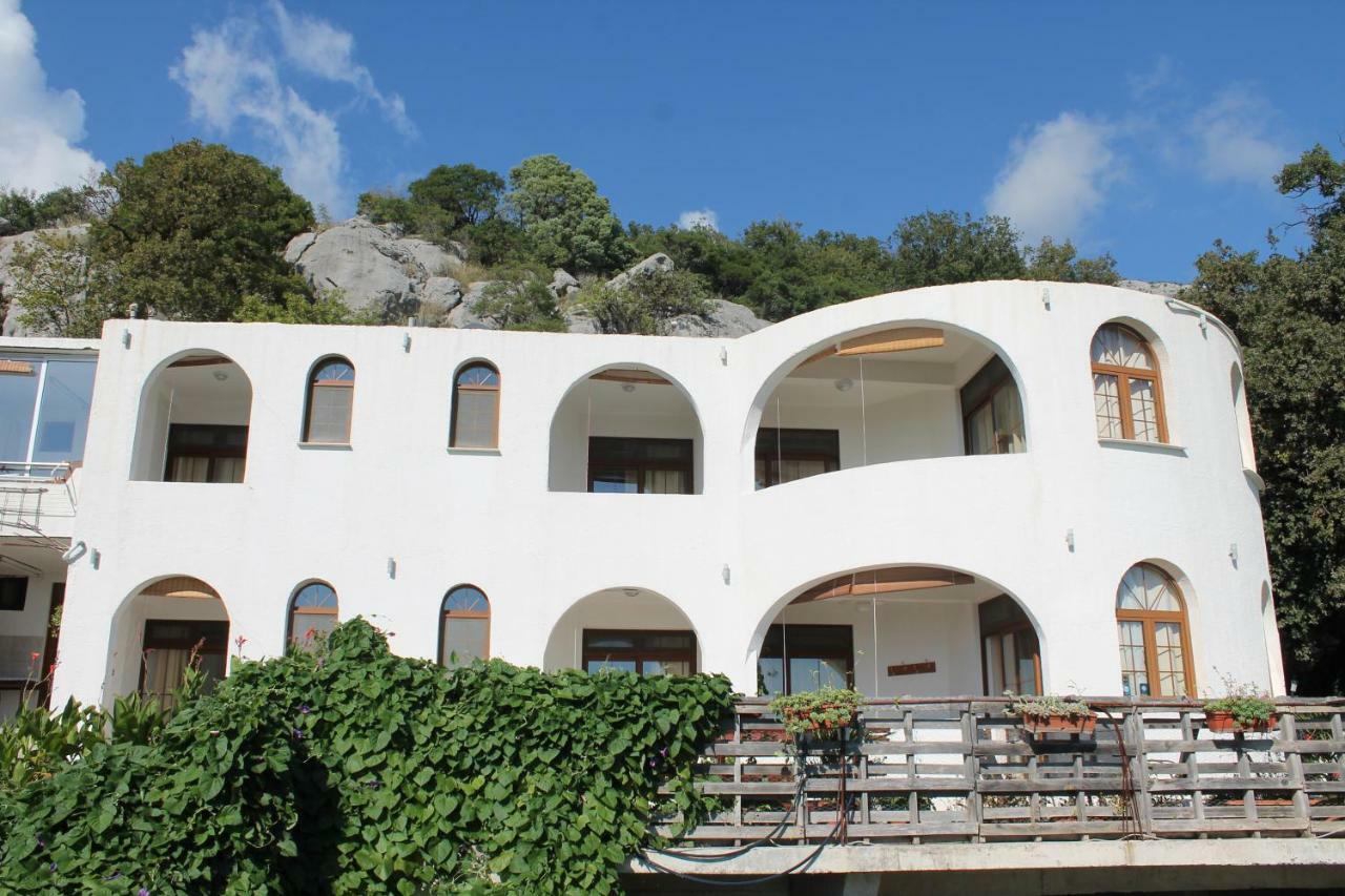 Pataki Guesthouse Petrovac Dış mekan fotoğraf