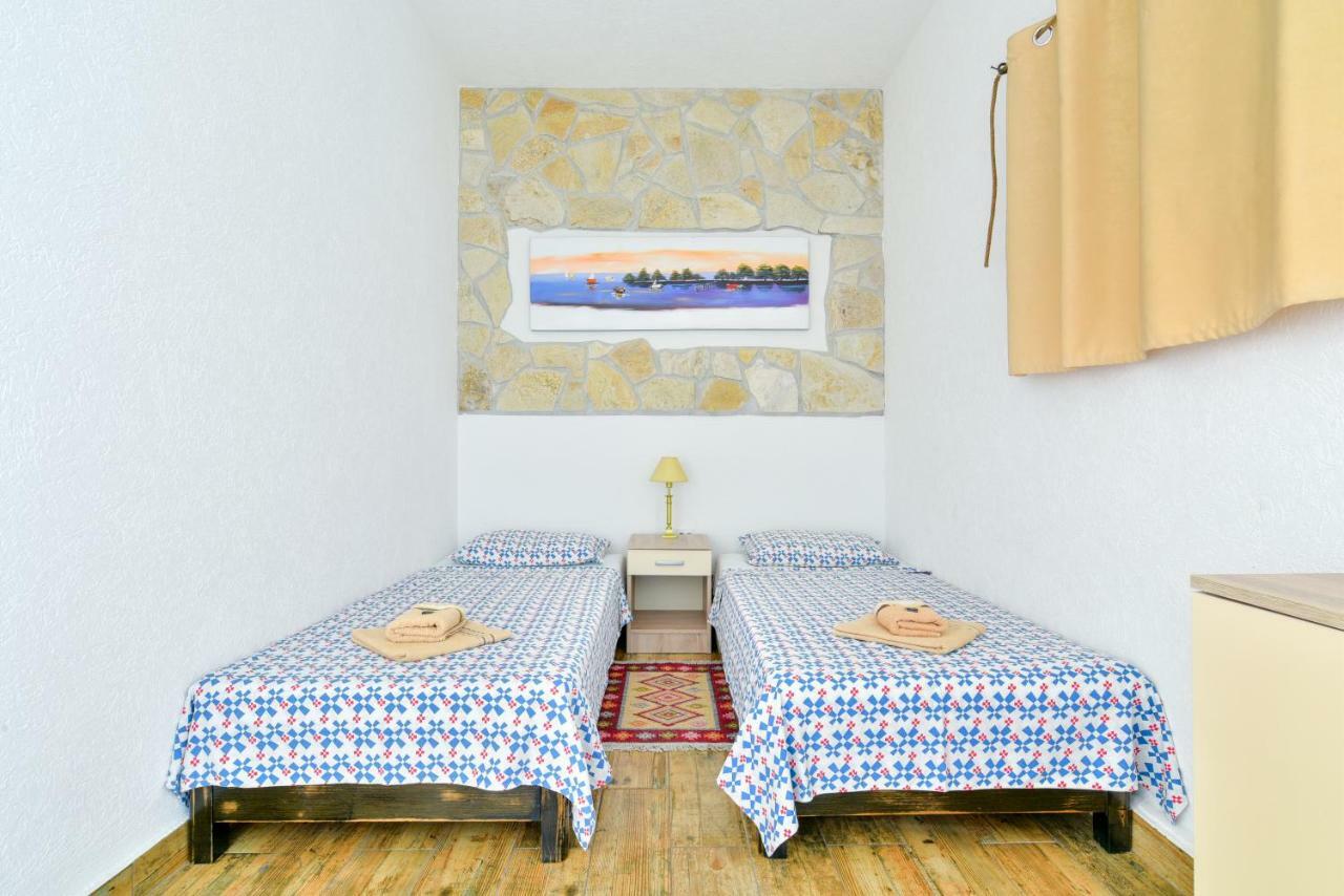 Pataki Guesthouse Petrovac Dış mekan fotoğraf