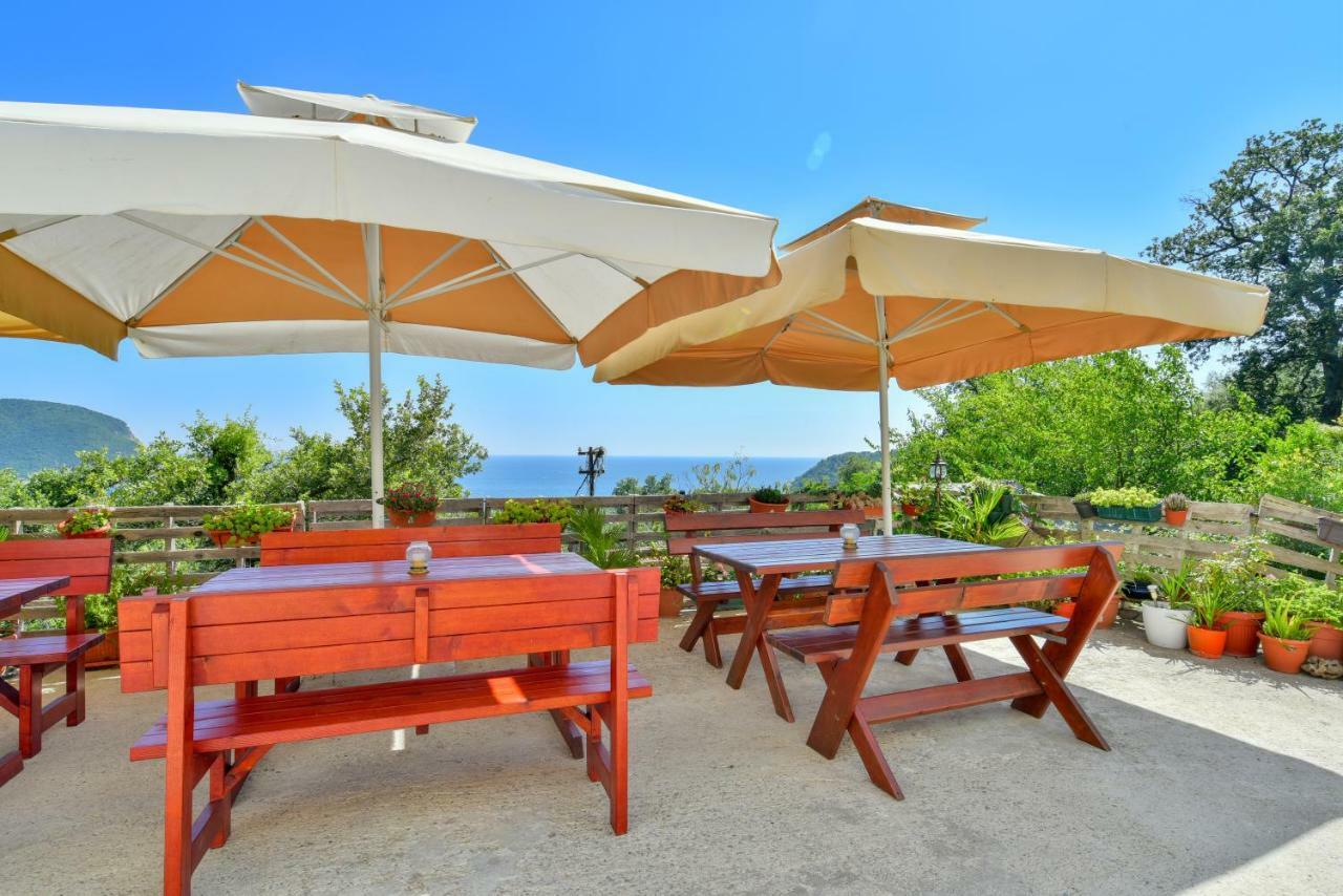 Pataki Guesthouse Petrovac Dış mekan fotoğraf
