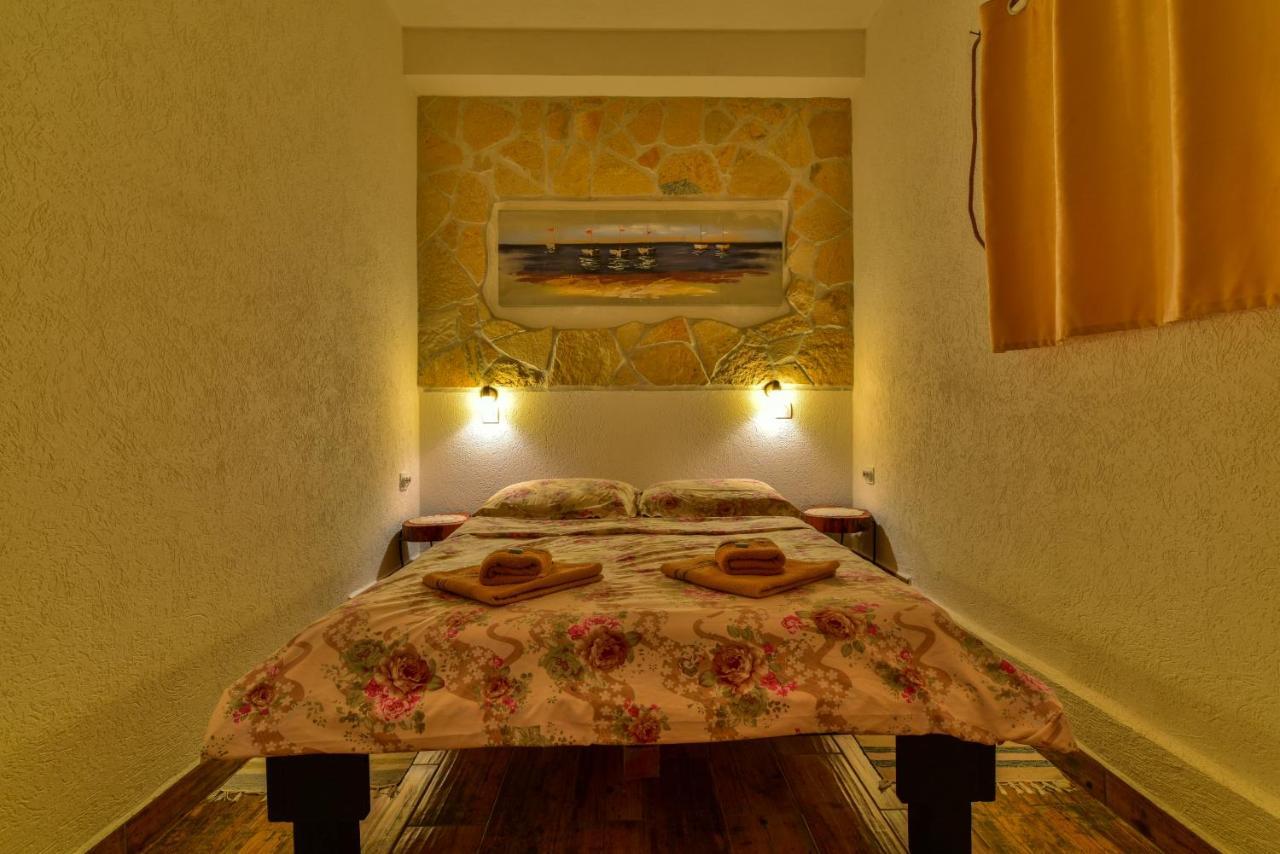 Pataki Guesthouse Petrovac Dış mekan fotoğraf