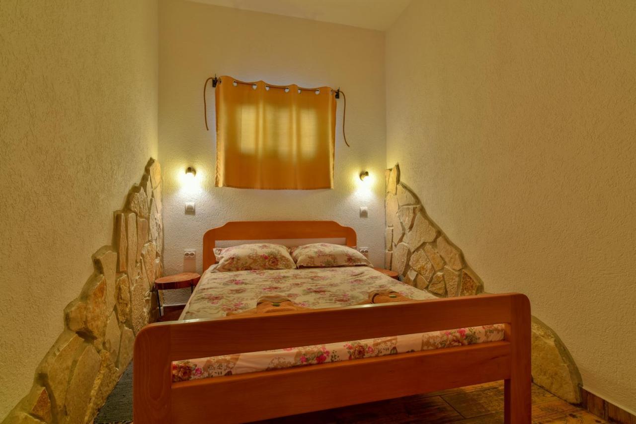 Pataki Guesthouse Petrovac Dış mekan fotoğraf